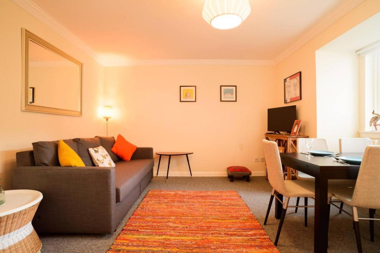 Altido Lovely Apartment For 4 With Free Parking Edimburgo Exterior foto